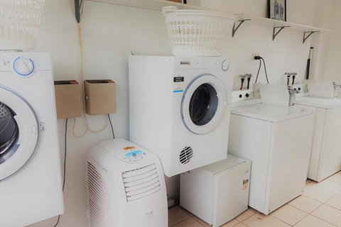 Shannon House - Accommodation Southport 3