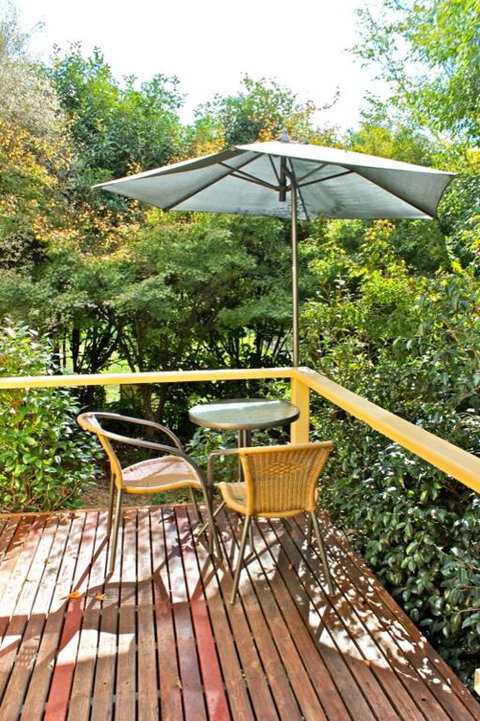 Autumn Leaf Cottage 1 - Accommodation Southport 6