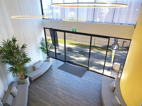 ValueSuites Green Square - Southport Accommodation 0
