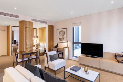 SKYE Hotel Suites Parramatta - Southport Accommodation 7