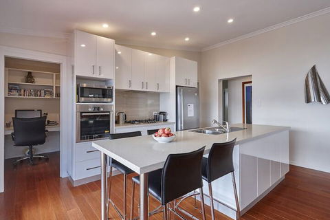 Esperance Landing - Essentially Tas - Southport Accommodation 6