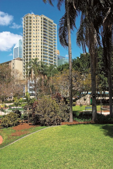 Oaks Brisbane Lexicon Suites - Accommodation Southport 4