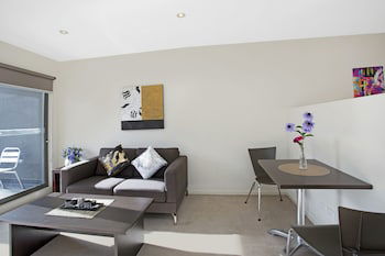 Astra Apartments Glen Waverley At VIQI - Southport Accommodation 5