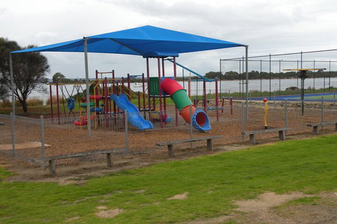 The Anchorage - Accommodation Southport 5