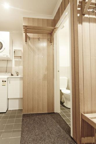 Valley View 203 - Southport Accommodation 1
