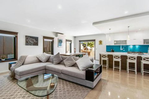 Grand Valley Vista - Accommodation Southport 6