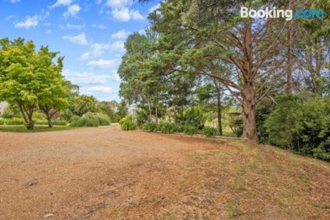 Green Views - Accommodation Southport 6