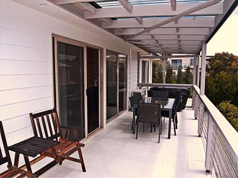 Valkei - Southport Accommodation 5
