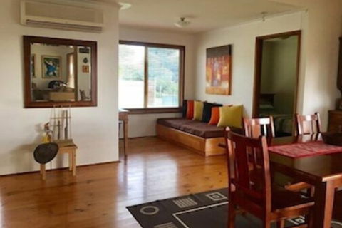 Casa Colombia - Southport Accommodation 6