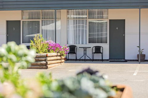 Maffra Motor Inn - Accommodation Southport 2