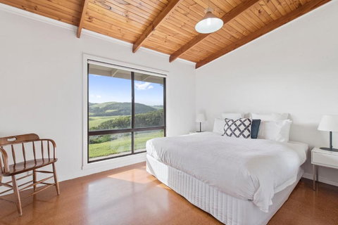 Glen Tara Cottage - Accommodation Southport 4