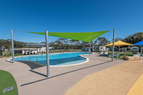 Holiday Haven Lake Tabourie - Southport Accommodation 0