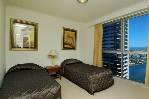 GCA Chevron Renaissance - Southport Accommodation 3