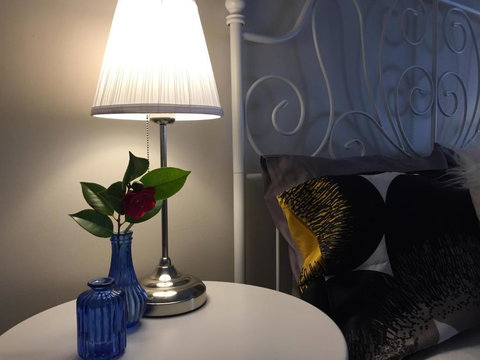 Art Deco Cottage - Accommodation Southport 6