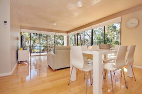 Magnus Gardens Unit 15 / 7 Magnus Street - Accommodation Southport 0