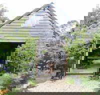 Elm Cottage Barn - Southport Accommodation