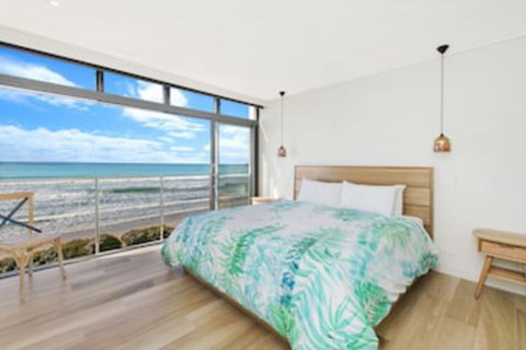 Oceanview - Accommodation Southport 0