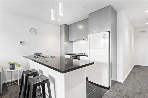 SONYA, 2BDR Southbank Apartment - Accommodation Southport 4