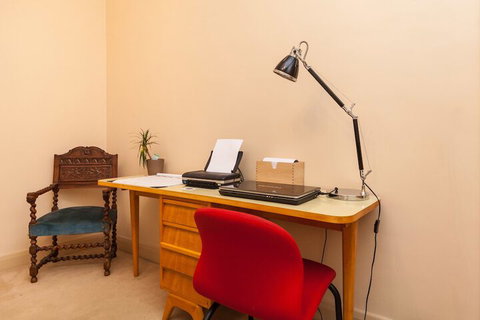 MADELINE, 1BDR Fitzroy Apartment - Accommodation Southport 3