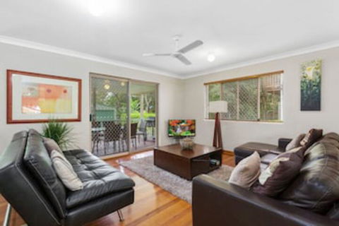 Hastings Point Holiday Heaven - Southport Accommodation 0