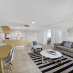 Poolside At Iluka Resort Apartments - Southport Accommodation 1