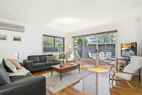 Bask At The Glade - Rejuvenate Stays - Southport Accommodation 0