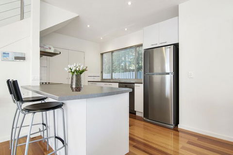 Bask At The Glade - Rejuvenate Stays - Southport Accommodation 2
