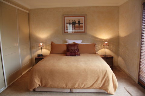 Portoria - Accommodation Southport 4