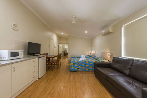 Casino Holiday Park - Southport Accommodation 2