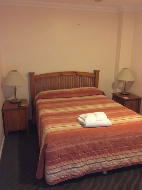 Westside Tavern And Motel - Southport Accommodation 2