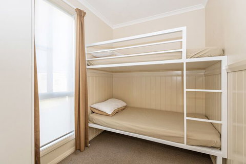 Holiday Haven White Sands - Accommodation Southport 4