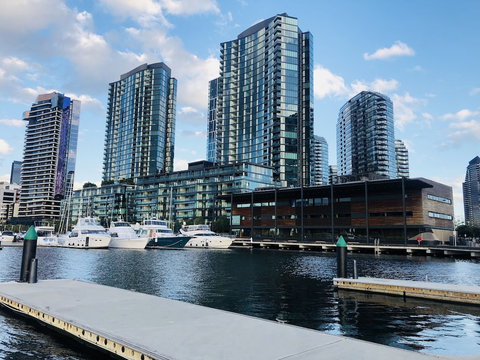 Melbourne CBD Victoria Harbour Short Stay Service Apartments - Accommodation Southport 0