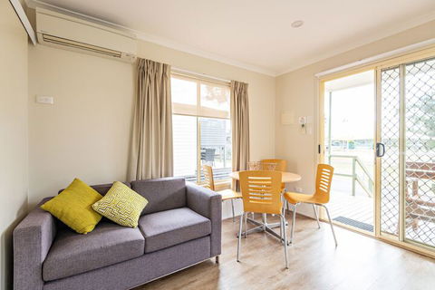 Holiday Haven Lake Conjola - Southport Accommodation 3