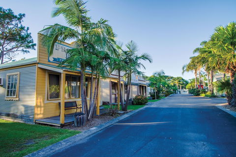 Ingenia Holidays Wairo Beach - Southport Accommodation 1