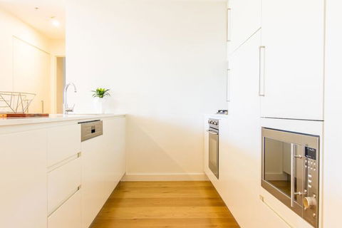 New Resort Style Urban Village In Macquarie Park - Southport Accommodation 2