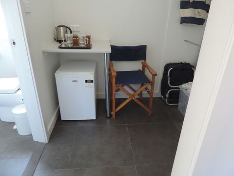 The Banksias - Southport Accommodation 3
