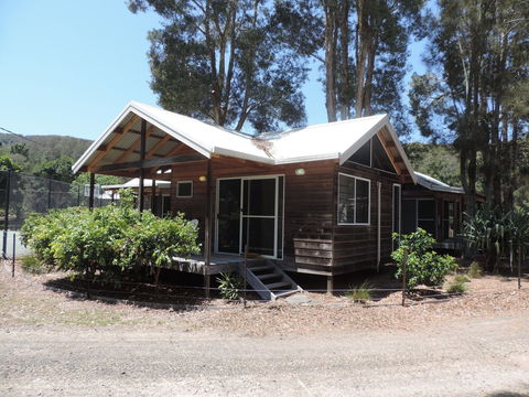The Banksias - Southport Accommodation 4