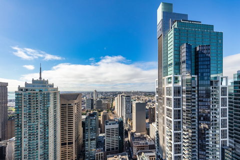 Meriton Suites World Tower, Sydney - Accommodation Southport 0