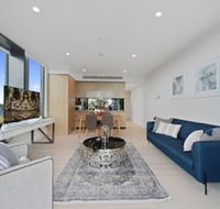 New Contemporary Apartment near Macquarie Centre - Accommodation Southport