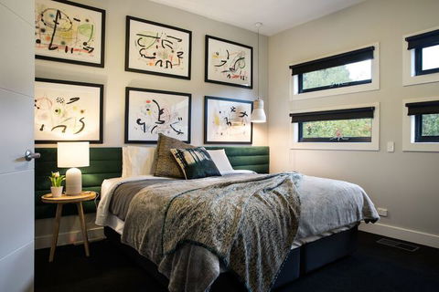 Arya - Southport Accommodation 7