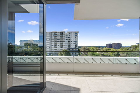 Brand New Fully Furnished Apartment Near Macquarie Centre - Accommodation Southport 5