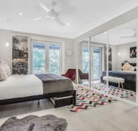 142 Wyndham - Southport Accommodation