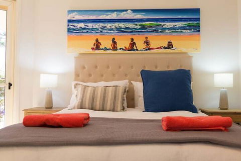 VUES At Salamander Bay - Southport Accommodation 2