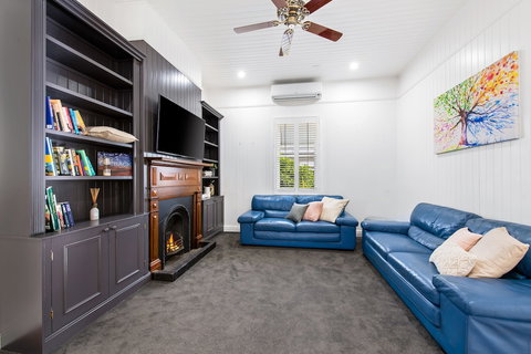 Magnolia On Mary - Accommodation Southport 5