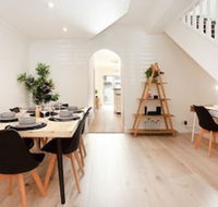 The Renwick - Southport Accommodation