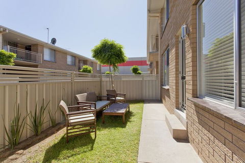 Boutique Apartment Central & Sophisticated - Southport Accommodation 7