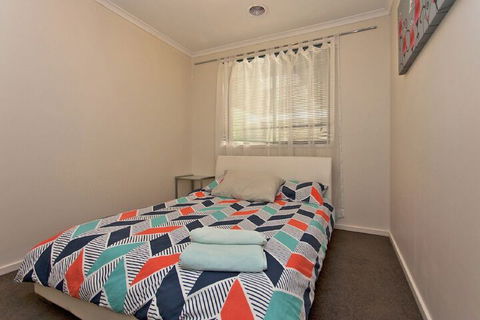 Serenity Size & Seclusion - Southport Accommodation 3