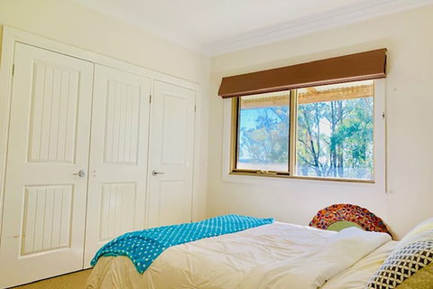Grand Gippsland Home Sleeps Up To 28 - Accommodation Southport 3