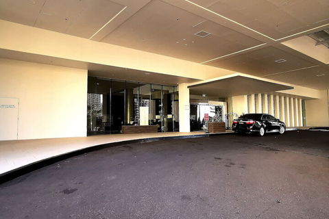 L7 Surfers Paradise Apartment - Southport Accommodation 3