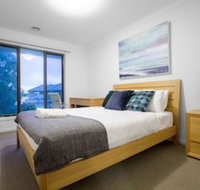 104 Sanctuary Lake Donatella Retreat - Accommodation Southport